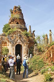 Myanmar Walking Tour